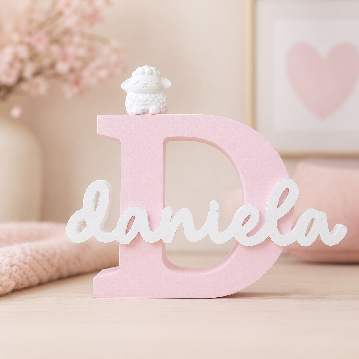 Letra decorativa personalizada con nombre y animalito