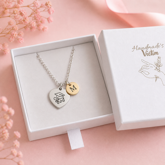 Gargantilla Corazón Graduación Personalizada con Inicial – Acero Inoxidable