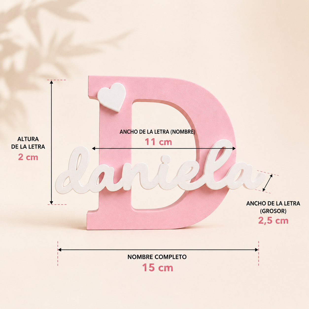 Letra decorativa personalizada con nombre y animalito