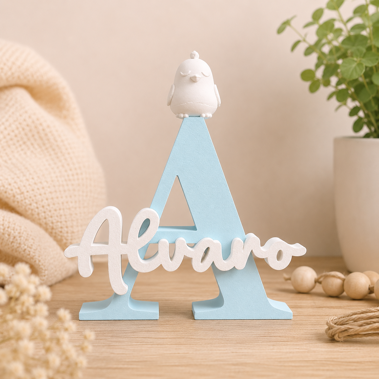 Letra decorativa personalizada con nombre y animalito
