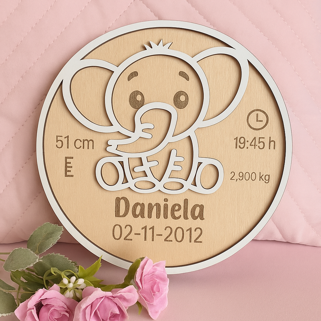 Cuadro de nacimiento personalizado con elefante