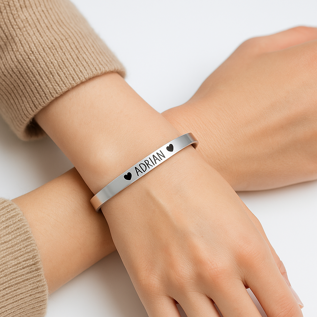 Pulsera Personalizada de Acero – Regalo para Mamá, Pareja o Amigos