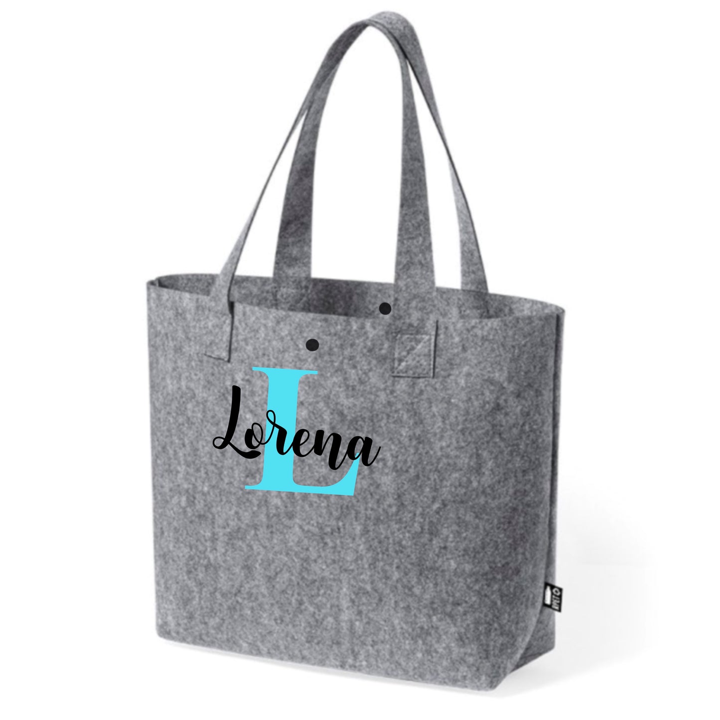 Bolso de fieltro gris personalizado con nombre en vinilo, hecho con materiales reciclados.