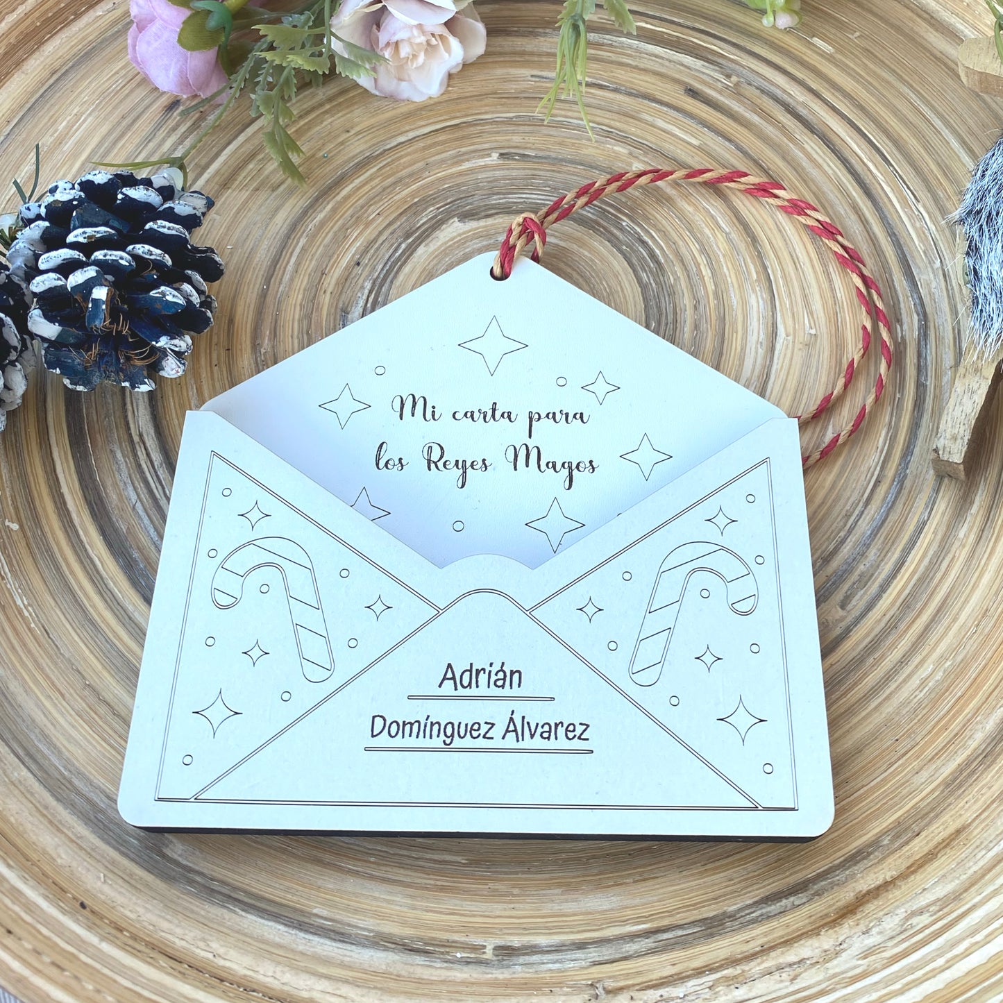 Carta de Madera Personalizada para Reyes Magos y Papá Noel - Handmade’s Victim | 12,5 x 12,5 cm - Opciones en Madera Natural o Blanca